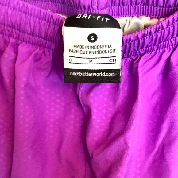 Nike Dri-Fit shorts - Picture 4 of 6